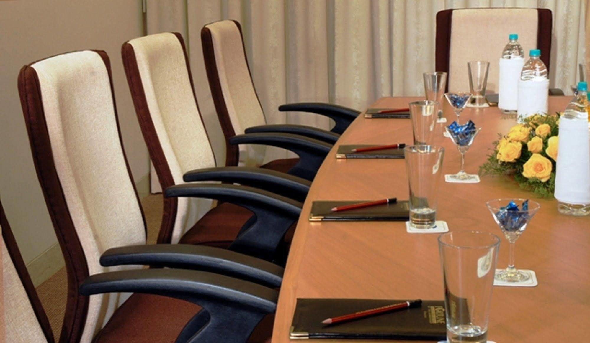 Fortune Park Lake City, Thane - Member Itc Hotels' Group Ngoại thất bức ảnh